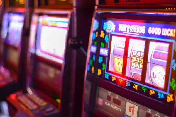 43 2d Live Casino